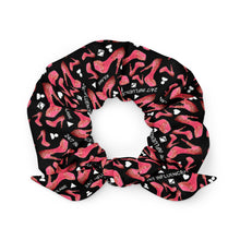 Load image into Gallery viewer, Scrunchie &#39;24/7 Influencer&#39;
