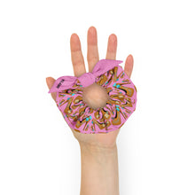 Load image into Gallery viewer, Scrunchie &#39;Eat me drink me&#39;
