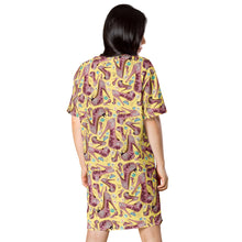 Load image into Gallery viewer, T-shirt dress &#39;All mad here&#39;
