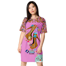 Load image into Gallery viewer, T-shirt dress Talli &#39;Eat me drink me&#39;
