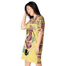 Load image into Gallery viewer, T-shirt dress &#39;All mad here&#39;
