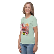 Load image into Gallery viewer, Women&#39;s T-shirt &#39;Ibiza life&#39;
