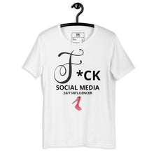 Load image into Gallery viewer, Unisex t-shirt &#39;Fck social media&#39;
